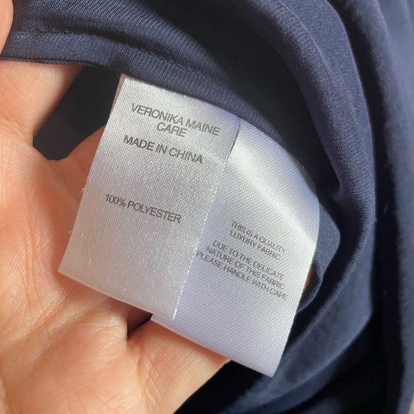 Veronika Maine cross over blouse size 10 - Picture 3 of 4